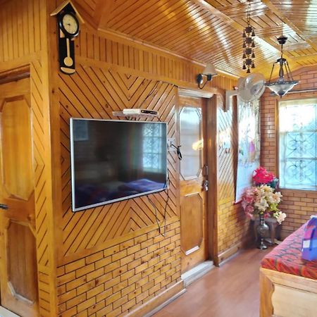 Mehdudia Guest House Шимла Экстерьер фото