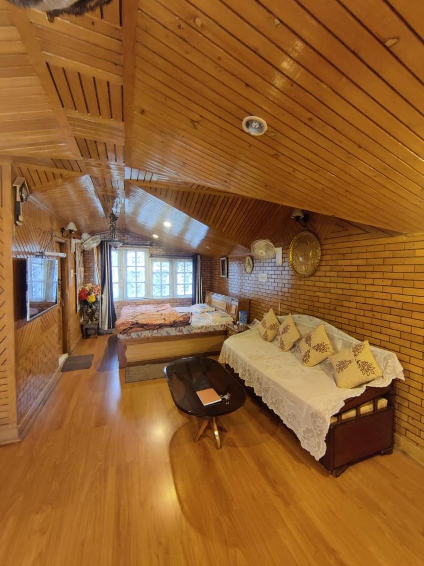 Mehdudia Guest House Шимла Экстерьер фото